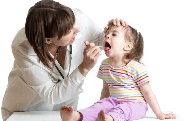 你家孩子出现扁桃体发炎了吗？应该怎么处理？